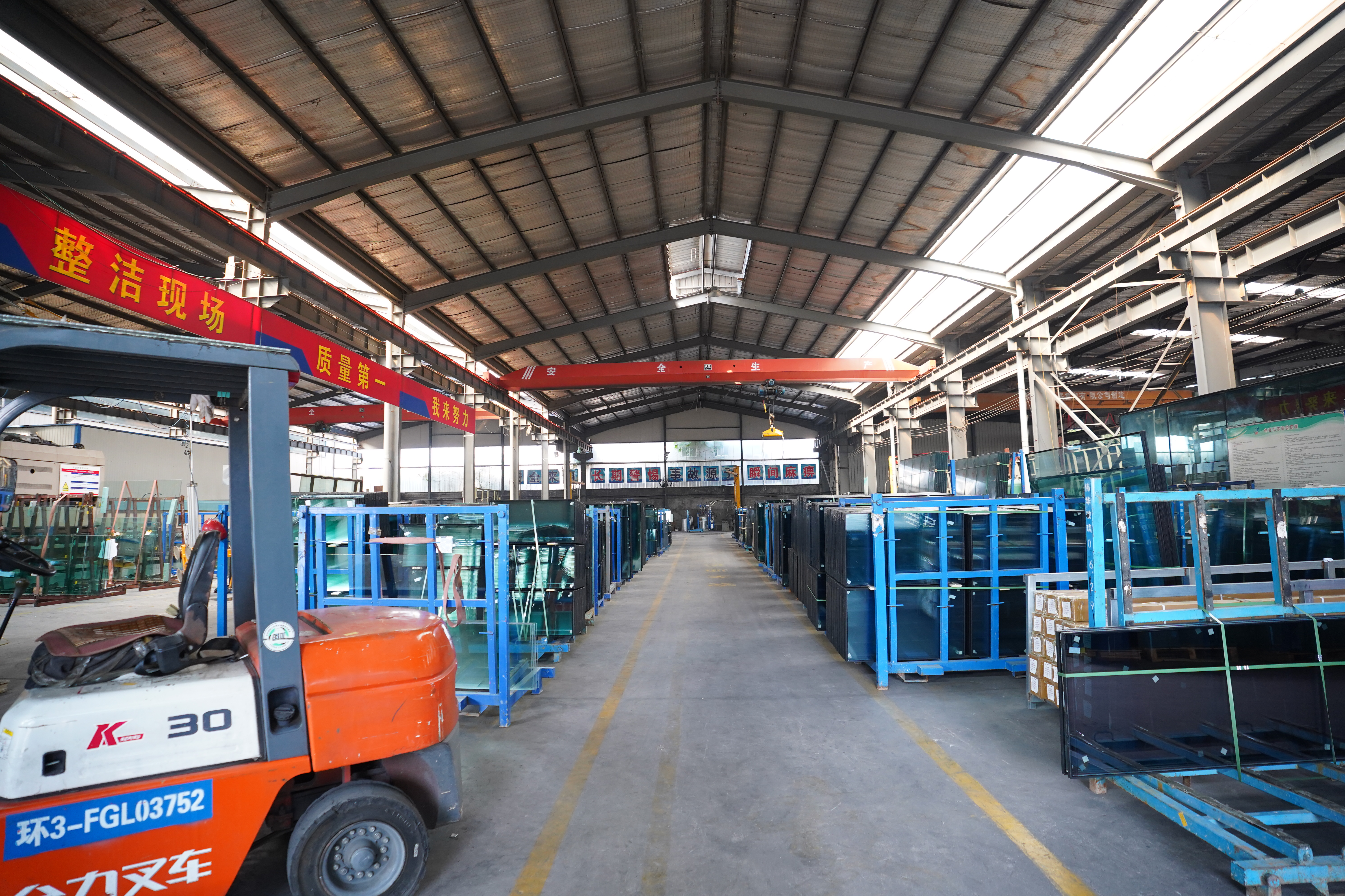 Дисплей готовой продукции